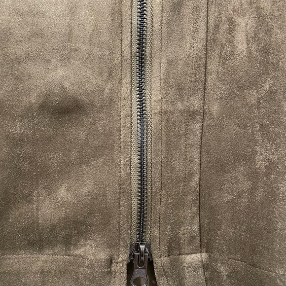 Lush Olive Green Faux Suede Skirt - Picture 3 of 4